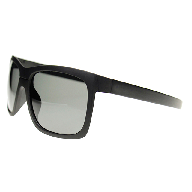 SM1099 Essential sunglasses
